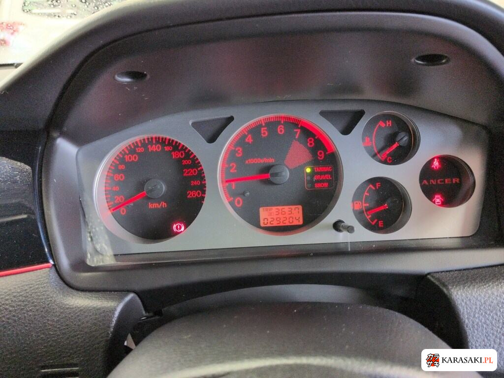 Mitsubishi Lancer 2004 z aukcji japońskiej