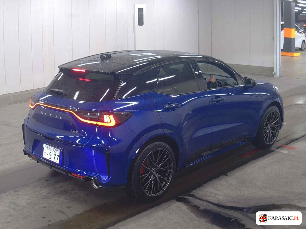 Lexus LBX 2025 z aukcji japońskiej
