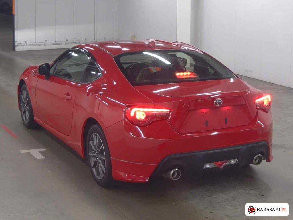 Toyota 86 2016 z aukcji japońskiej