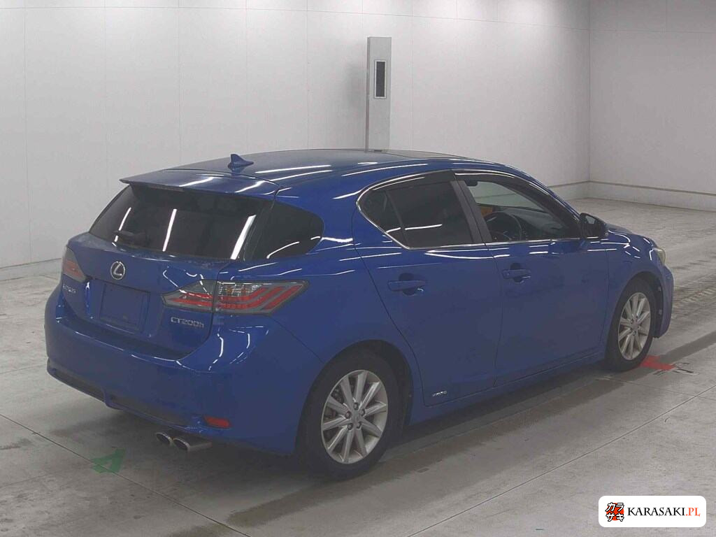 2011 Lexus CT CT200H Version C 4
