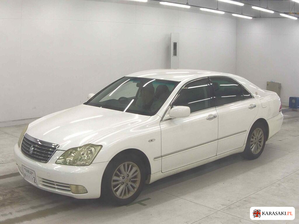 2004 Toyota Crown 4D Royal Saloon 3