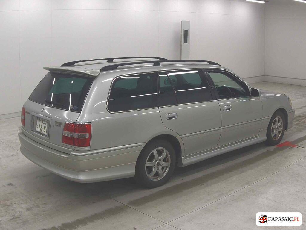 Toyota Crown Estate 2003 z aukcji japońskiej