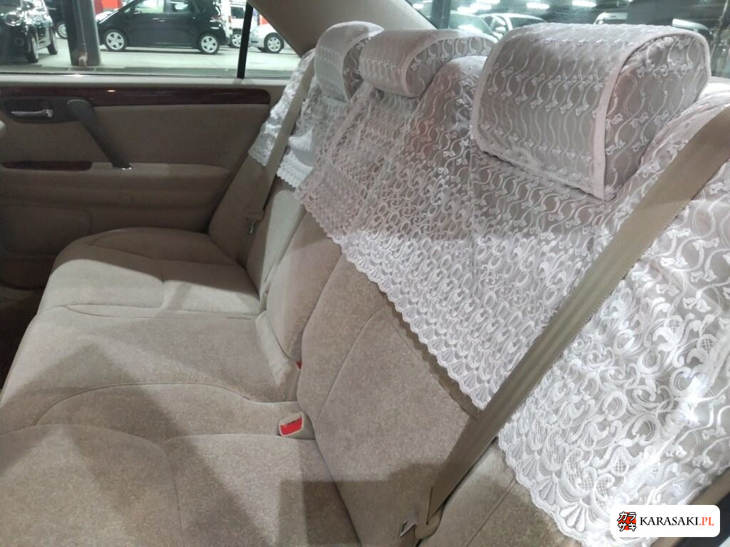 Toyota Crown 2001 z aukcji japońskiej