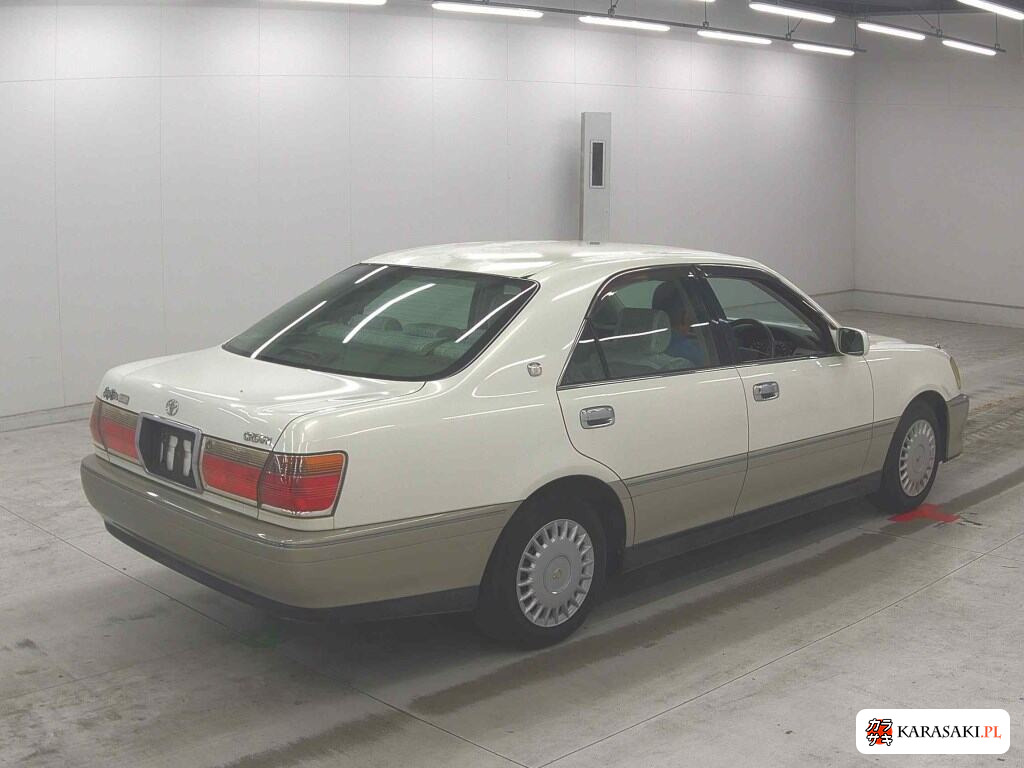 Toyota Crown 2001 z aukcji japońskiej