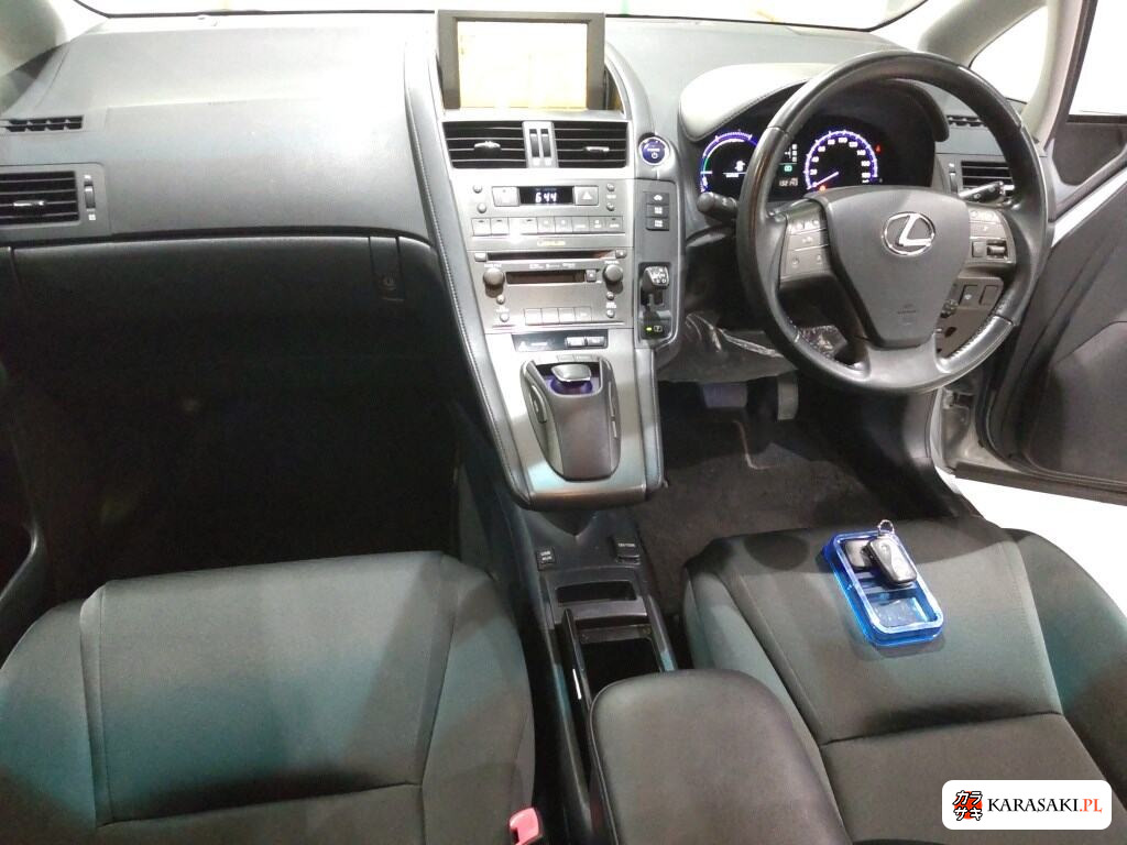 Lexus HS 2010 z aukcji japońskiej