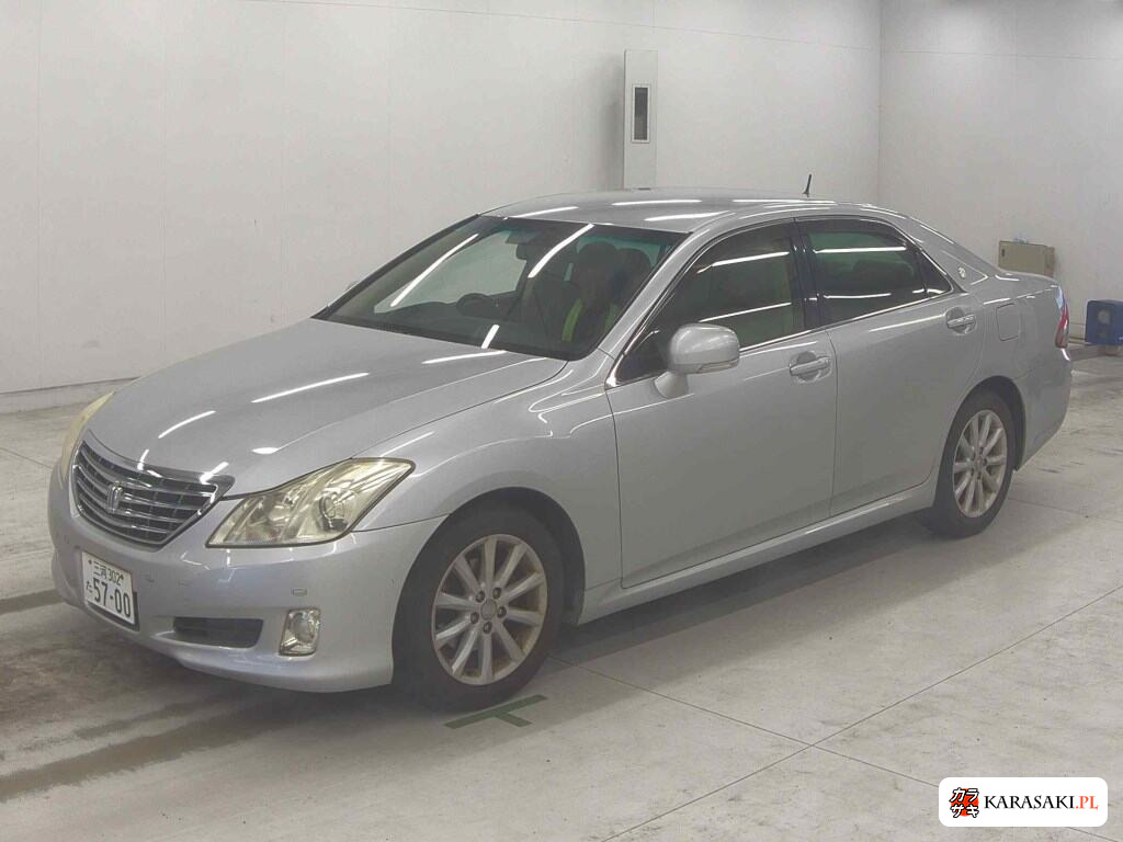 Toyota Crown 2008 z aukcji japońskiej