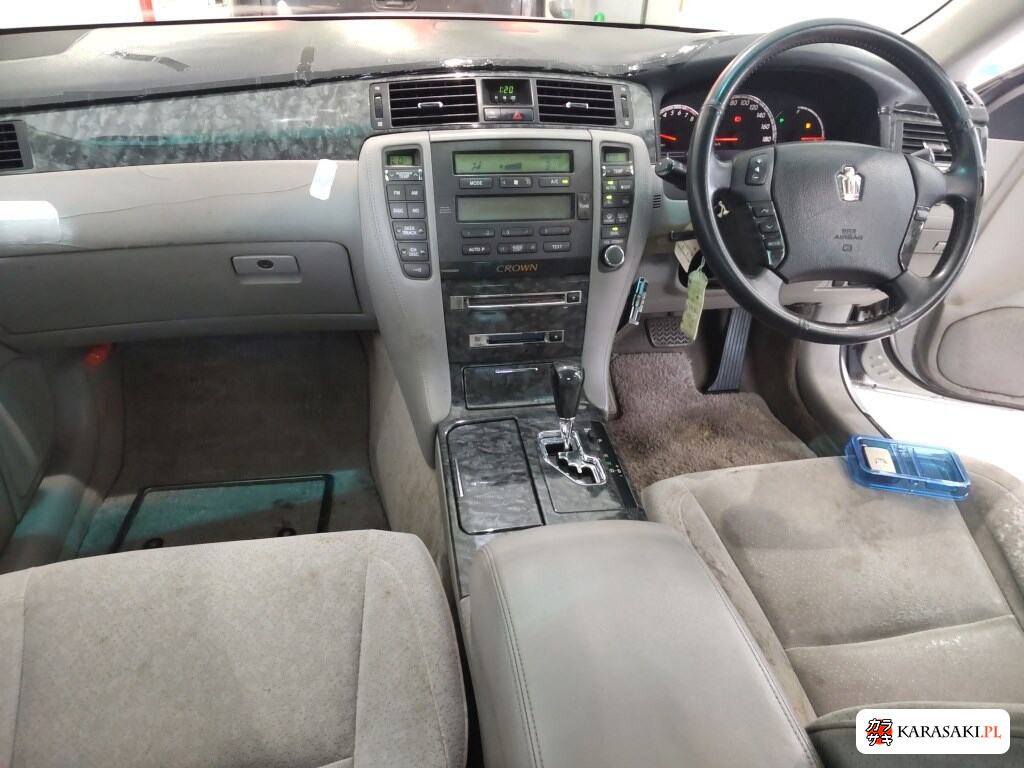 Toyota Crown 2006 z aukcji japońskiej