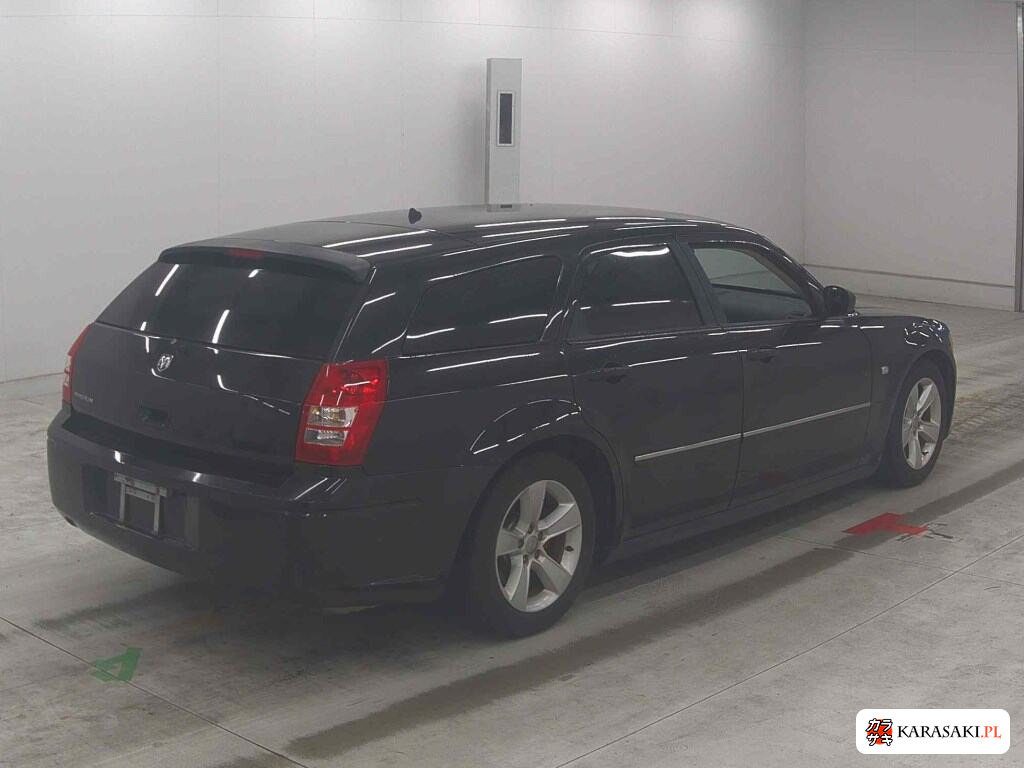 2010 Dodge Magnum Se 4