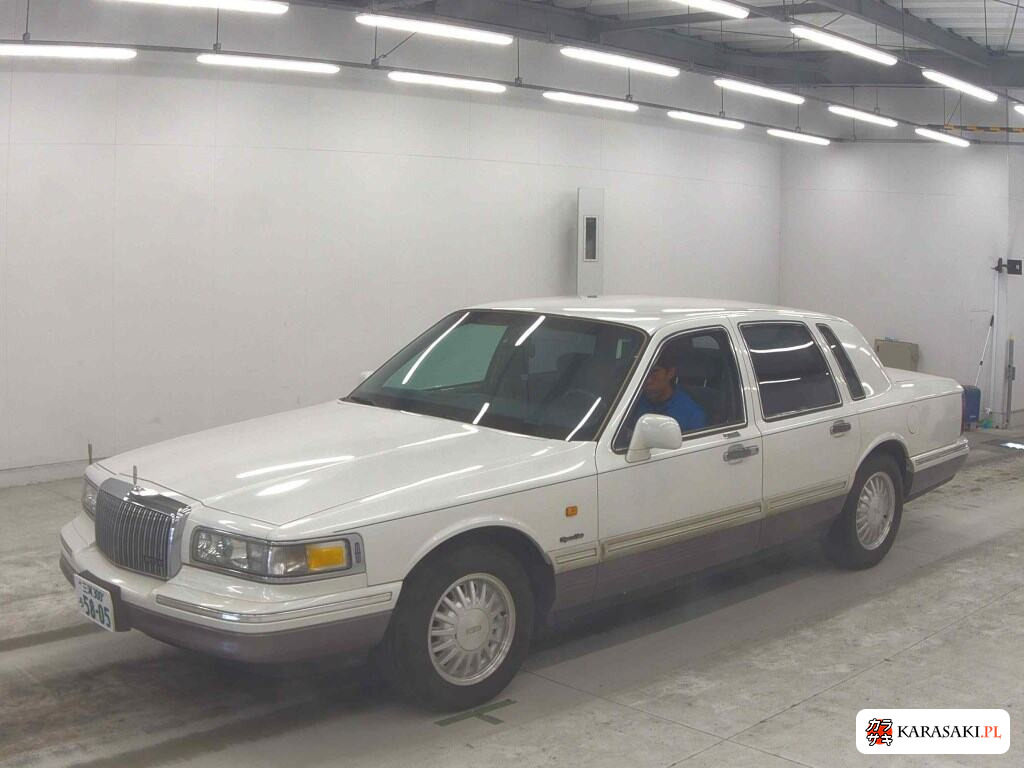 1997 Lincoln Towncar 3