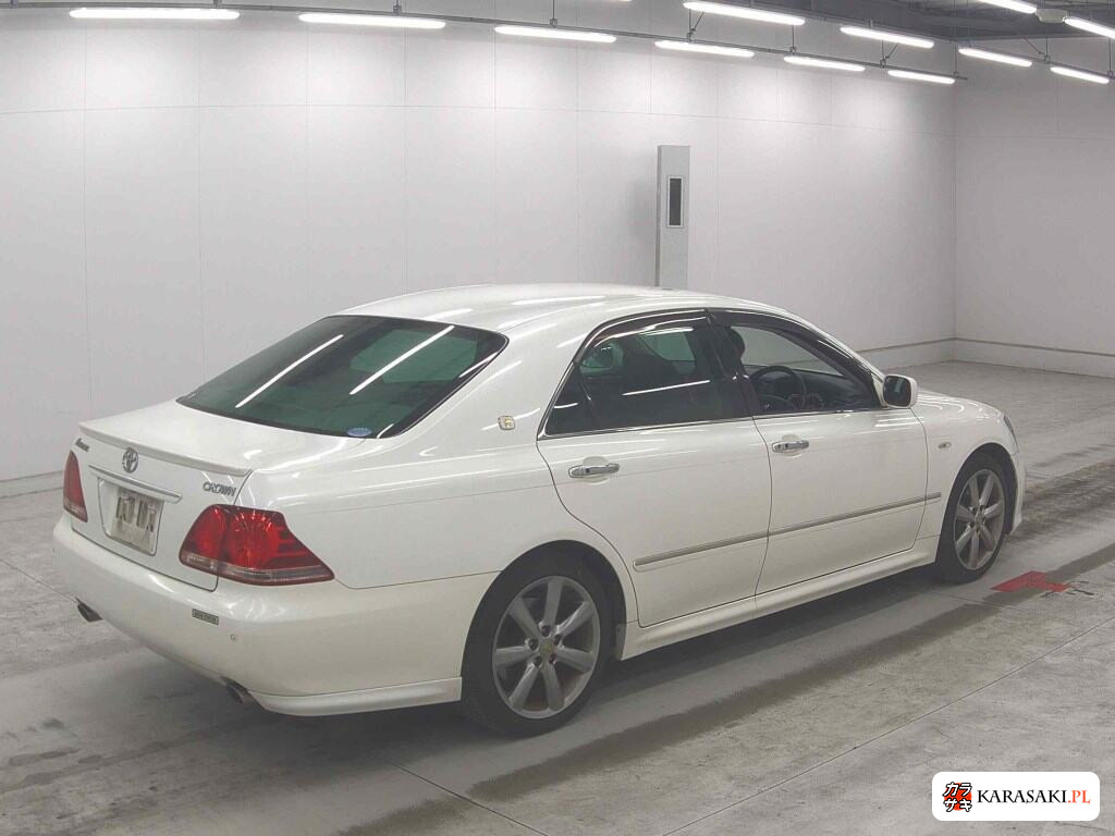2005 Toyota Crown 4D Athlete 4