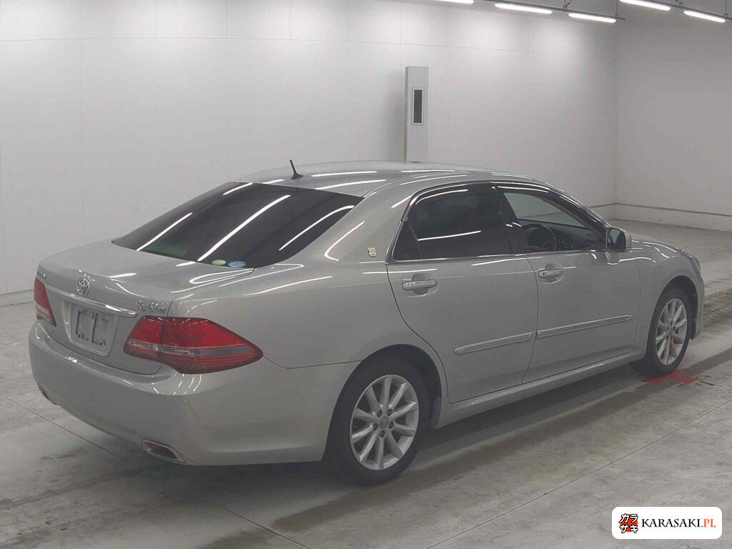 2008 Toyota Crown 4D Royal Saloon 4