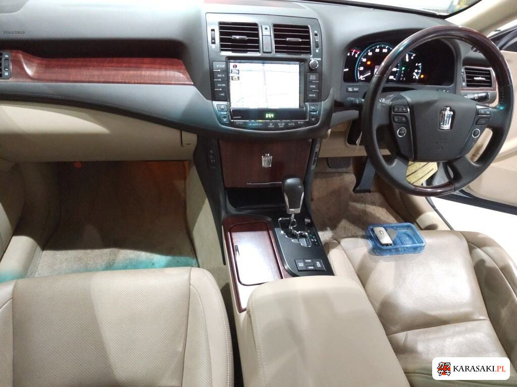 2008 Toyota Crown 4D Royal Saloon 5