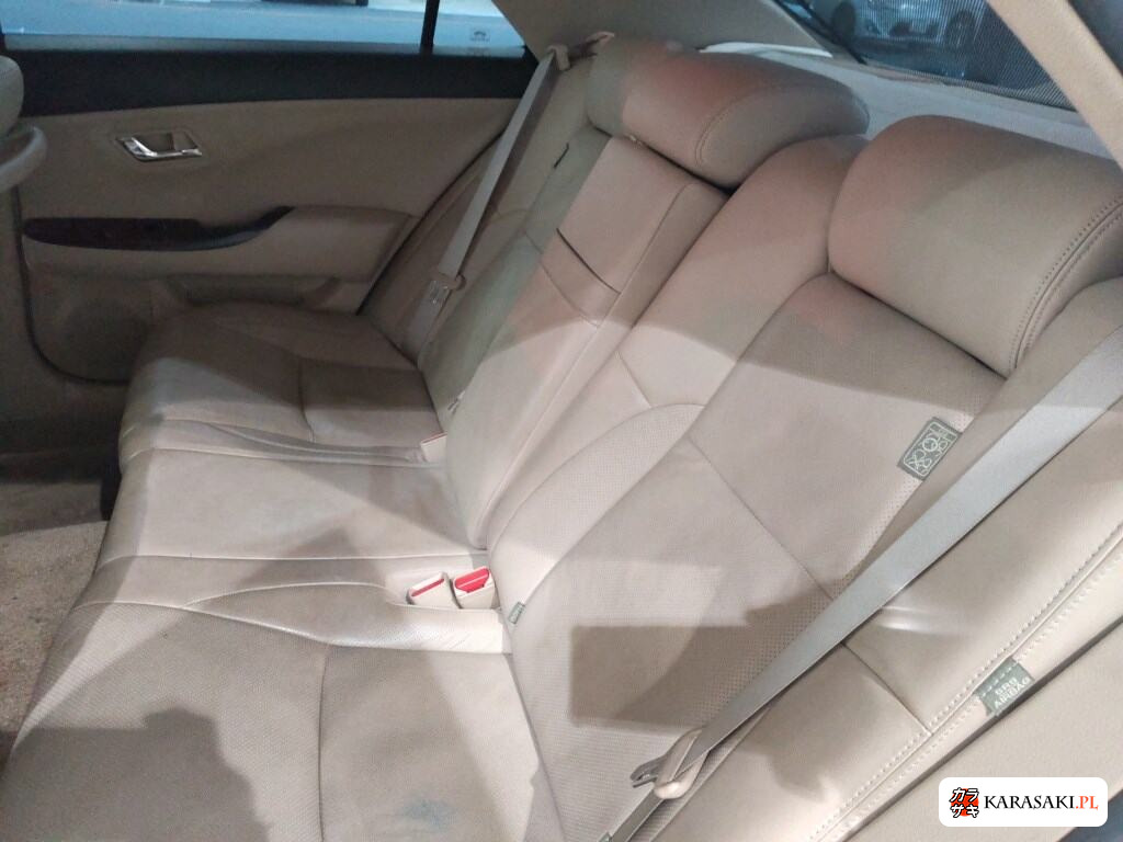 2008 Toyota Crown 4D Royal Saloon 6