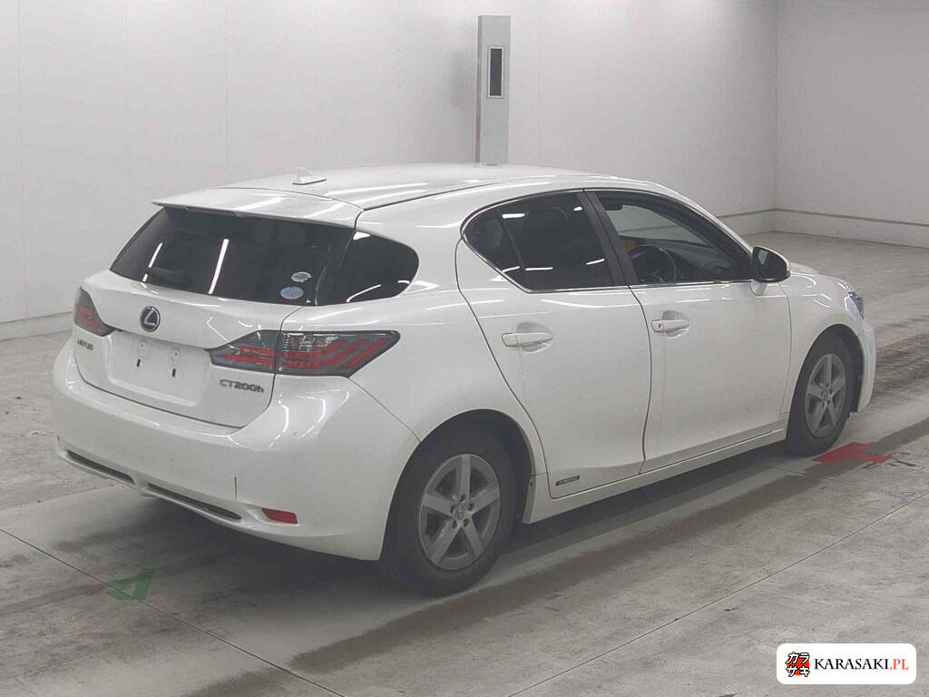 2011 Lexus CT CT200H 4