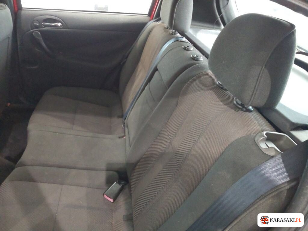 2003 Alfa Romeo Alfa 147 5D 2.0 Twin Spark 6