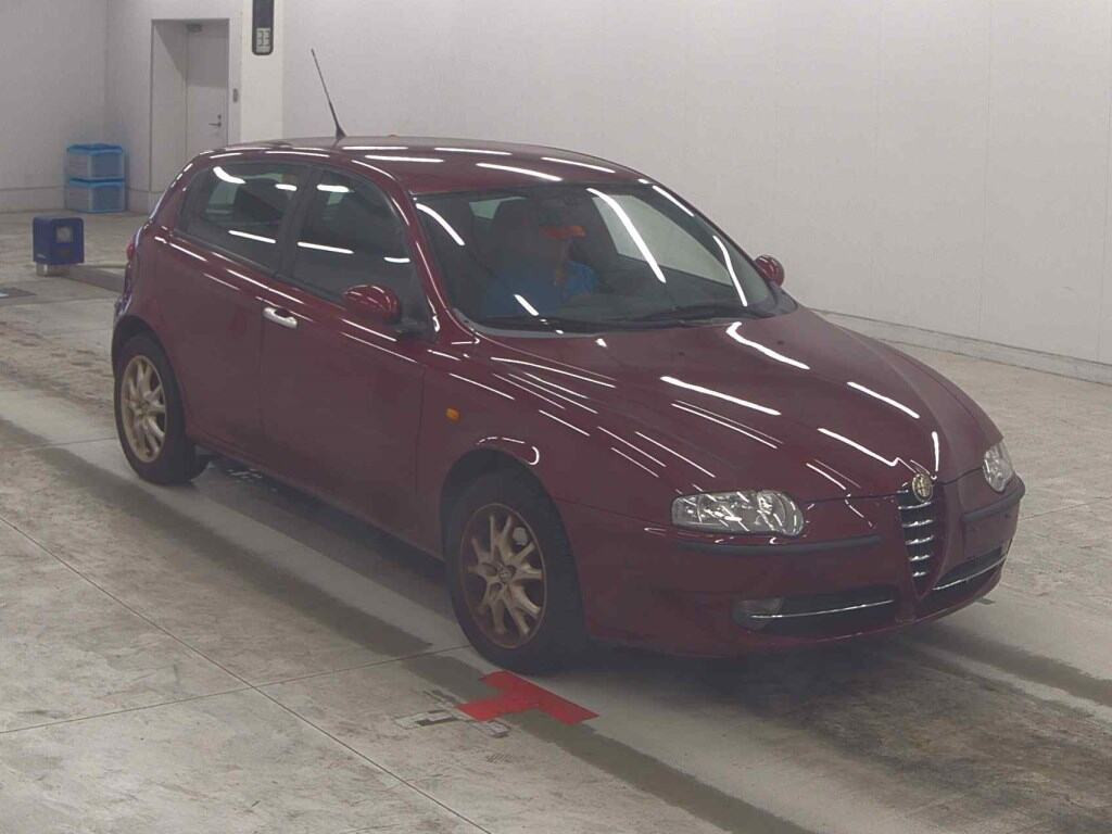 Alfa Romeo Alfa 147 2003 z aukcji japońskiej