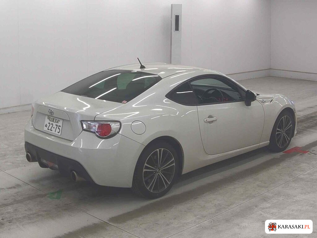 Toyota 86 2012 z aukcji japońskiej