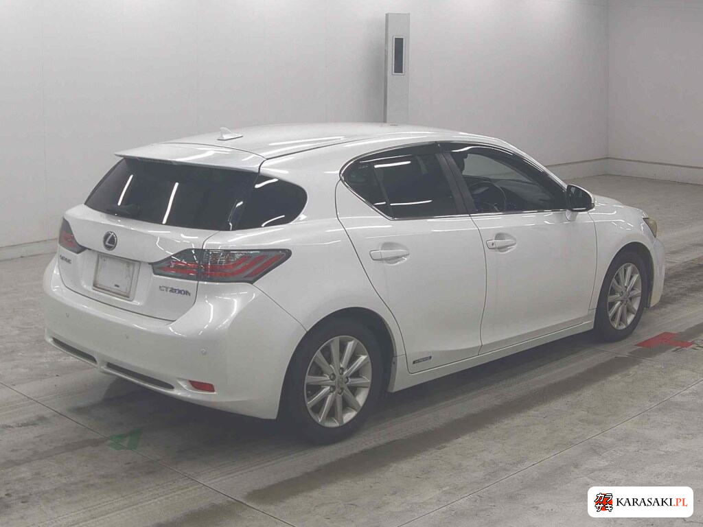 Lexus CT 2011 z aukcji japońskiej