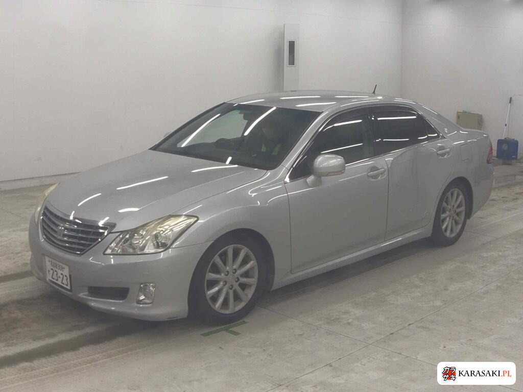 Toyota Crown 2008 z aukcji japońskiej