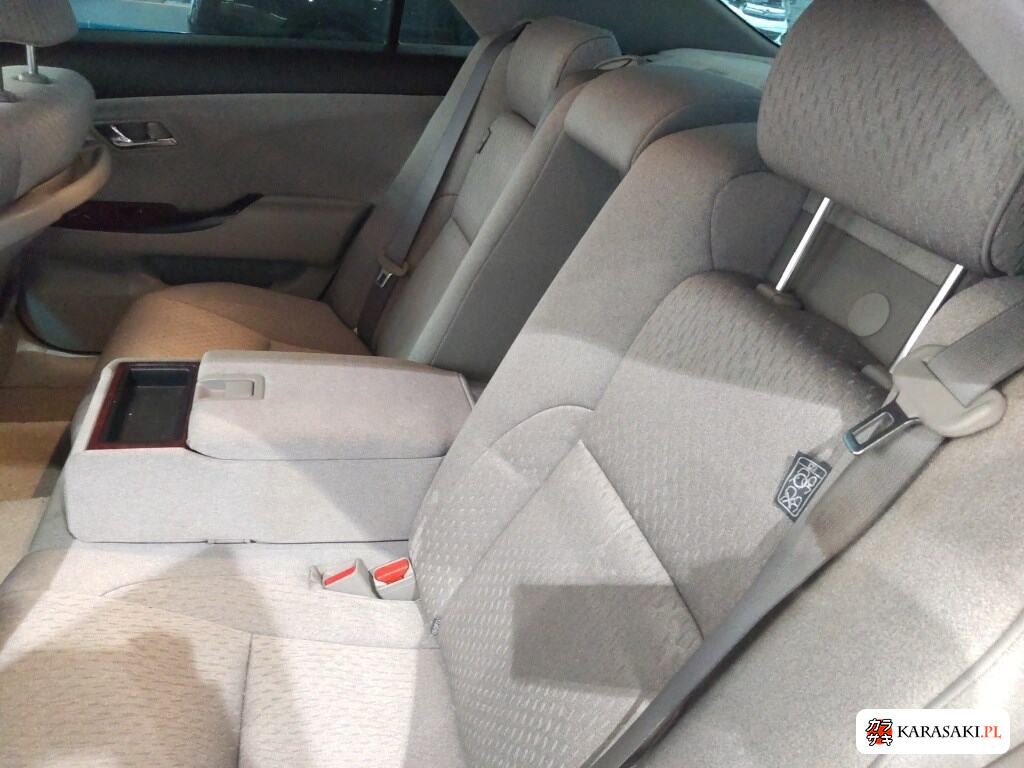 Toyota Crown 2008 z aukcji japońskiej