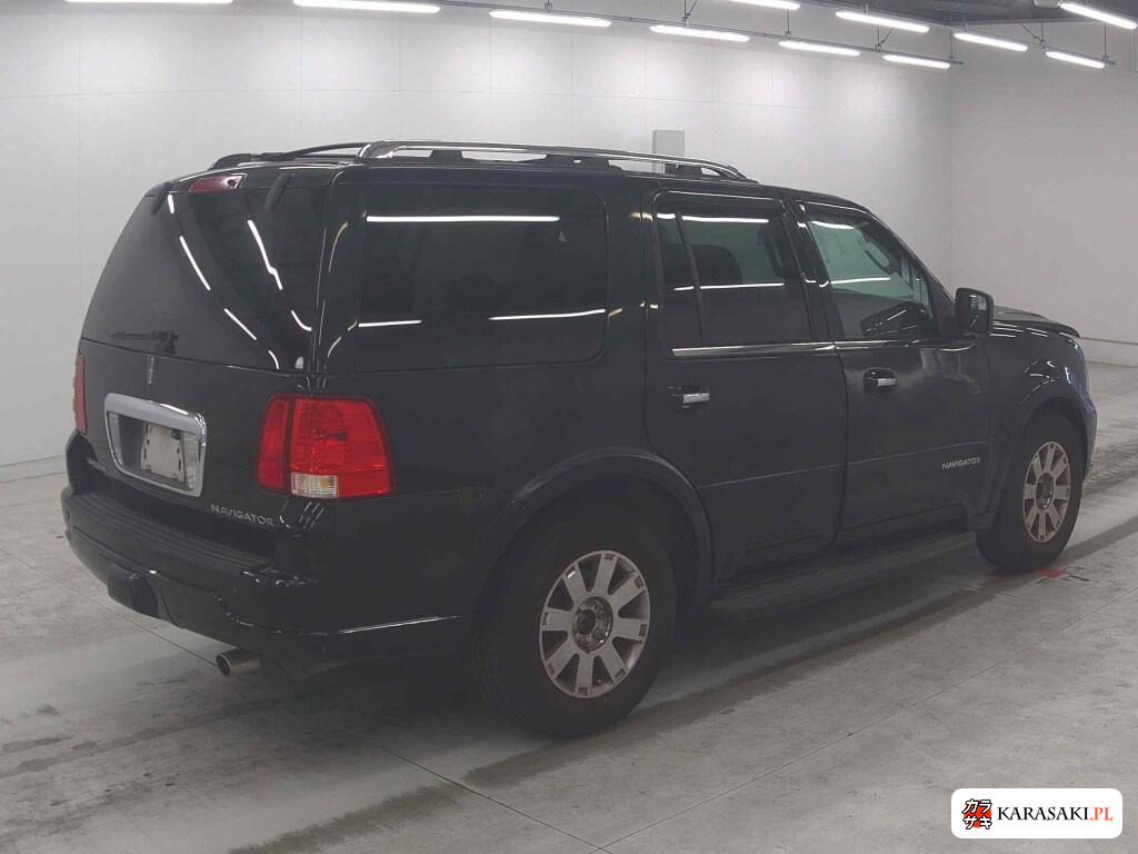Lincoln Navigator 2004 z aukcji japońskiej