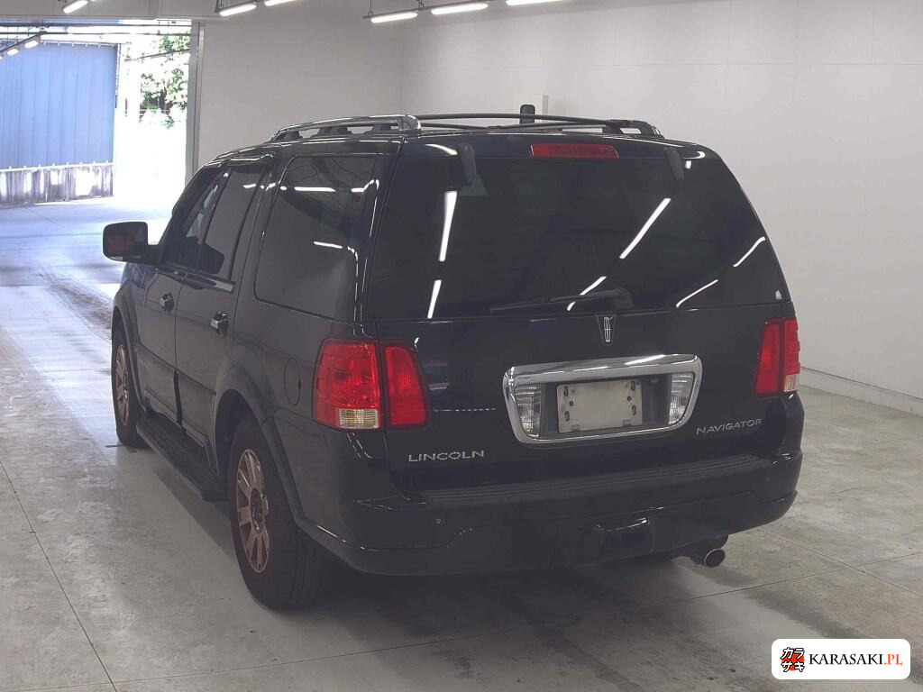 Lincoln Navigator 2004 z aukcji japońskiej