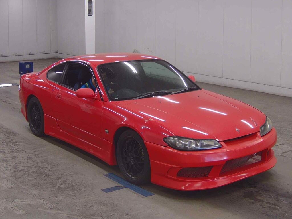 Nissan Silvia 1999 z aukcji japońskiej