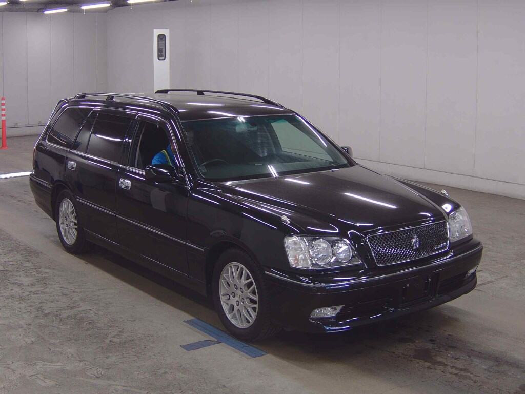 Toyota Crown Estate 2003 z aukcji japońskiej