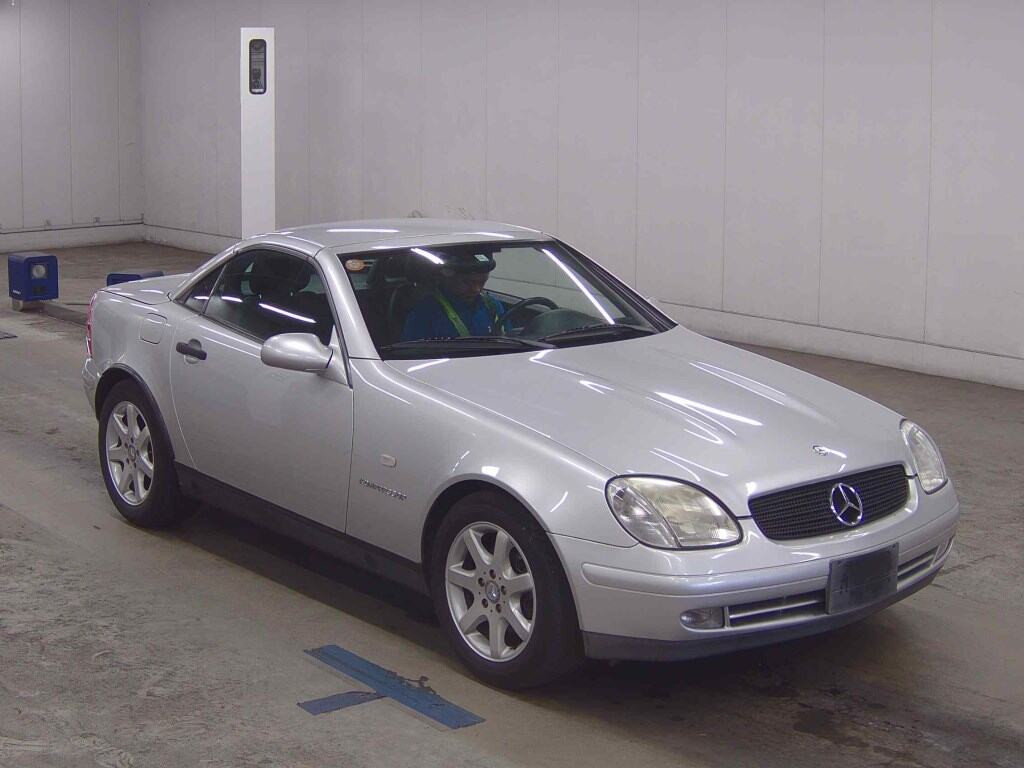 Mercedes Benz SLK 2000 from a Japanese auction