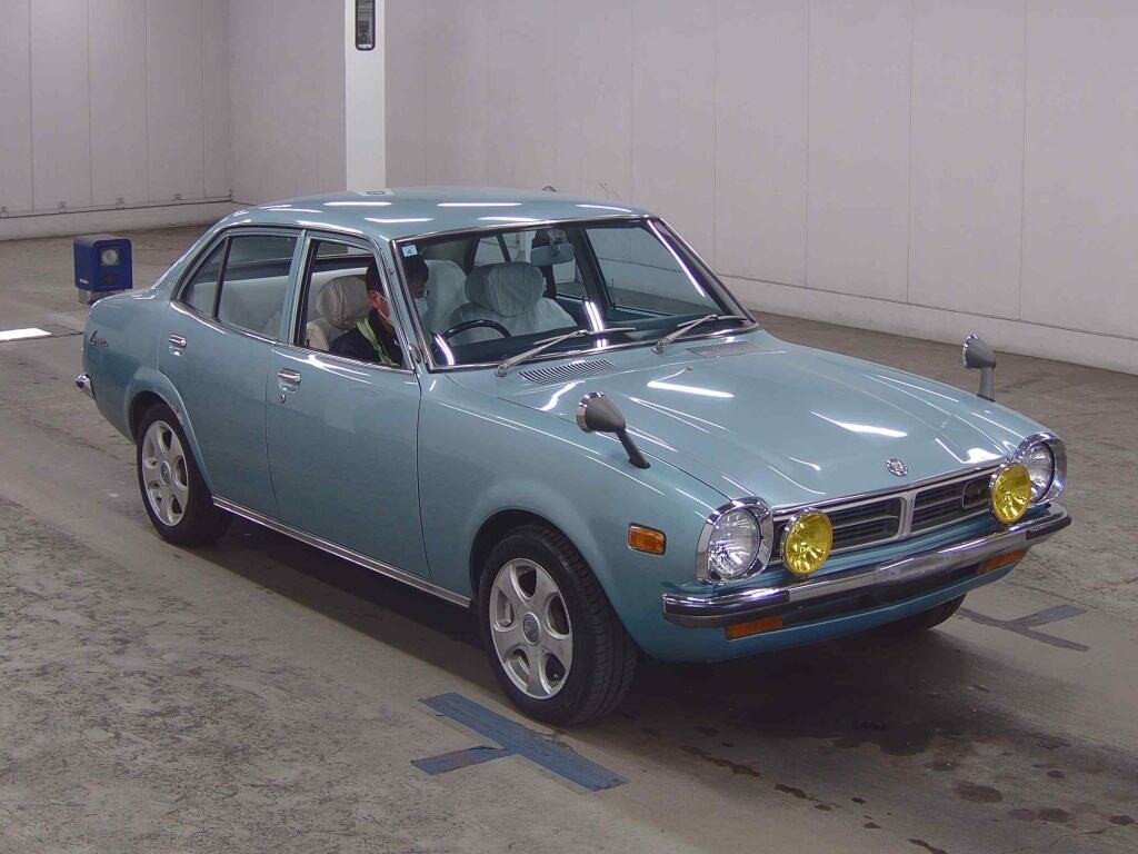 Mitsubishi Lancer 1974 z aukcji japońskiej