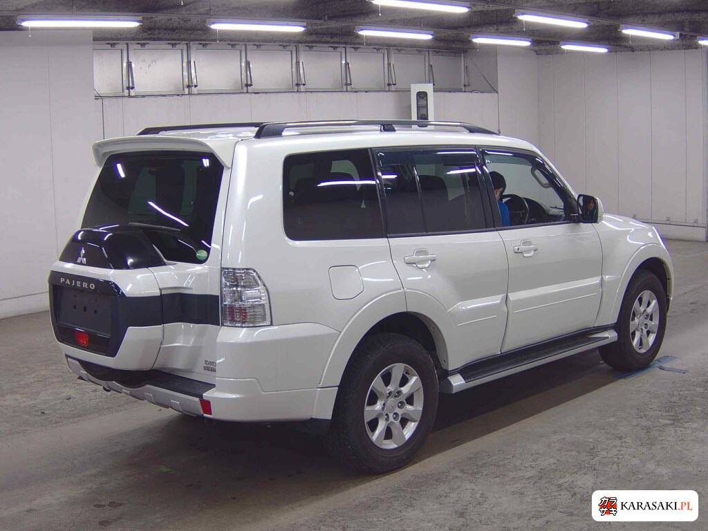 2019 Mitsubishi Pajero 5D 4WD Final Edition 4