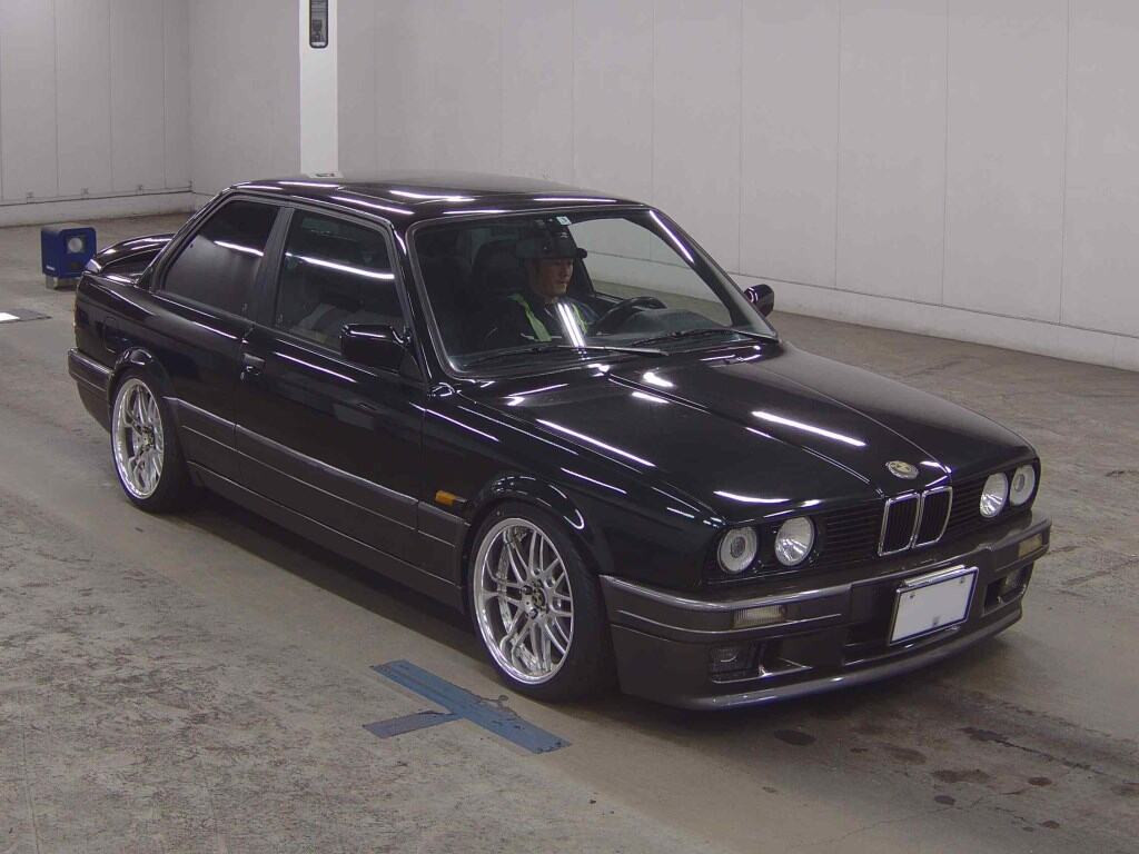 BMW 3 Series 1991 z aukcji japońskiej