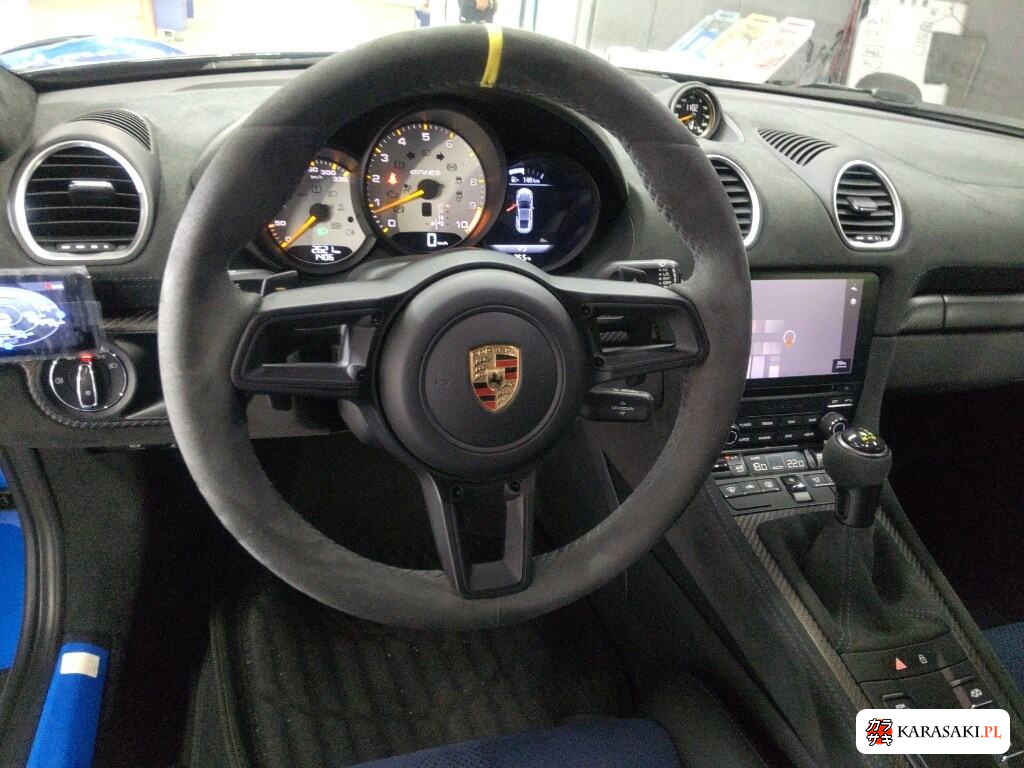2023 Porsche 718 Cayman 6