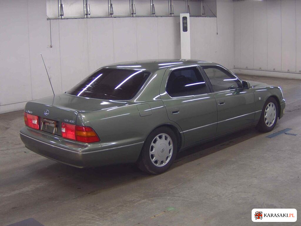 1995 Lexus (us) LS400 4