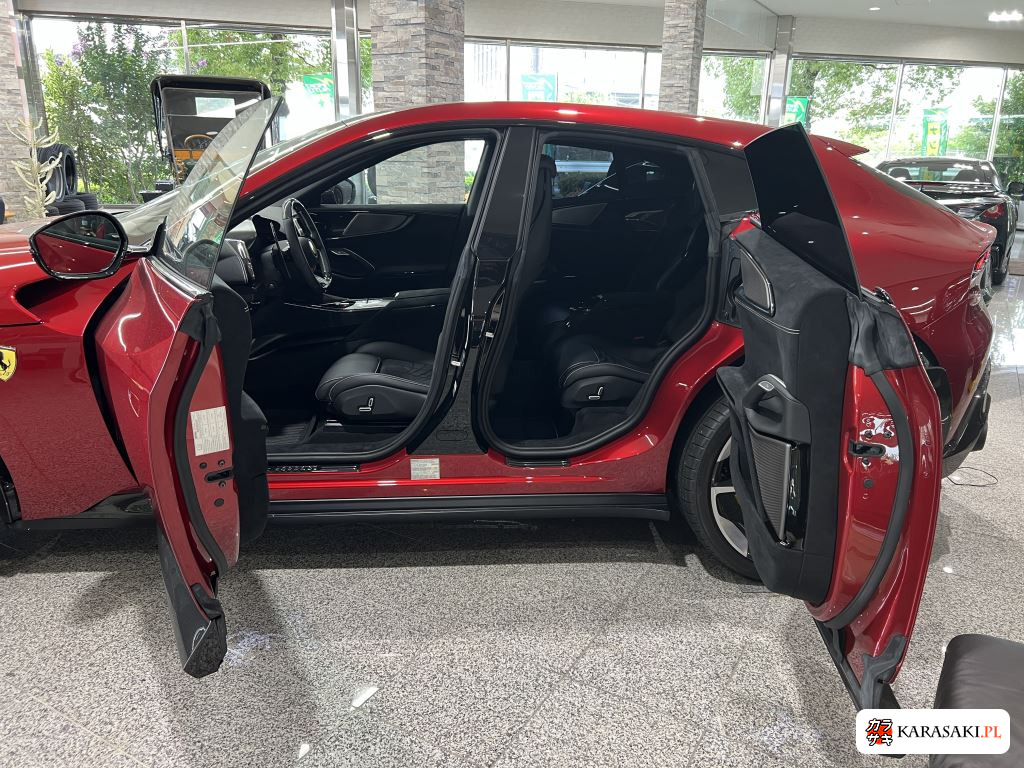 2024 Ferrari Purosangue 4WD Base Grade 12