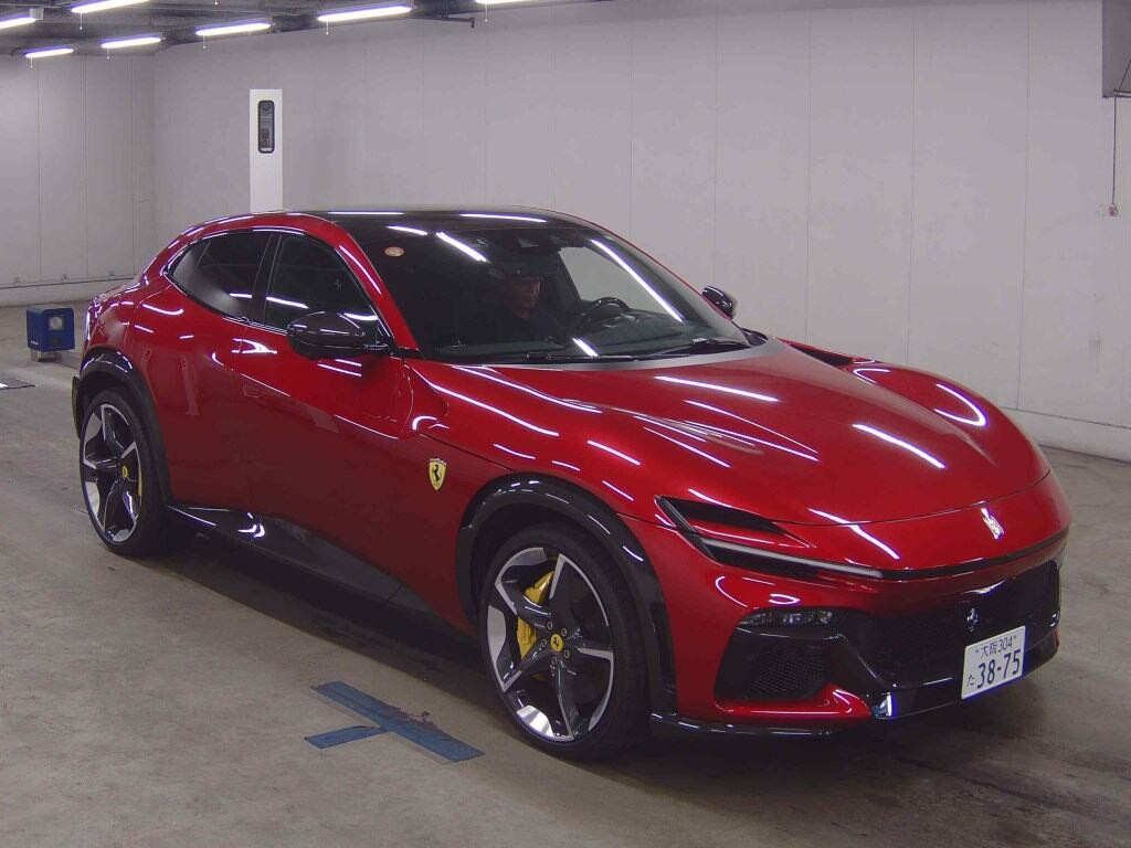 Ferrari Purosangue 2024 z aukcji japońskiej