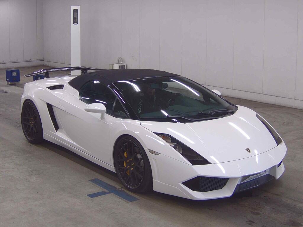 Lamborghini Gallardo Spyder 2007 z aukcji japońskiej