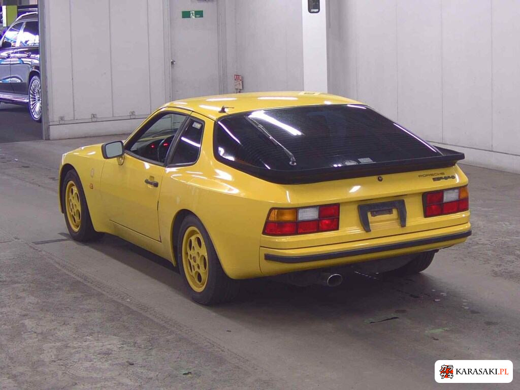 1988 Porsche 944 CP 2