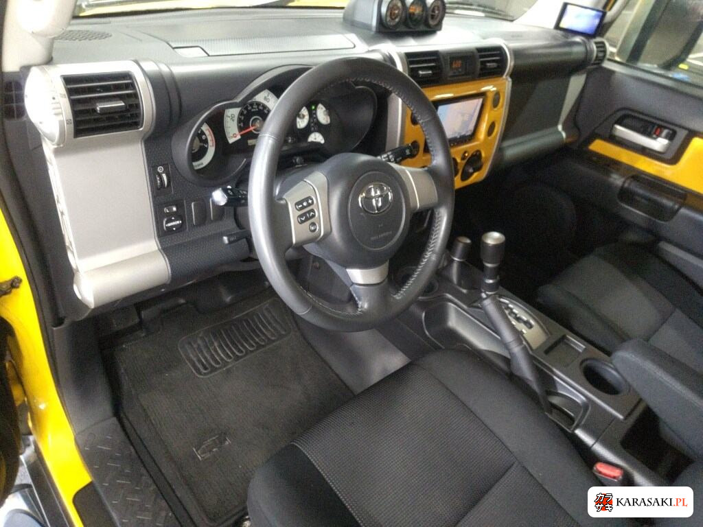 2010 America Toyota FJ Cruiser 4WD 5