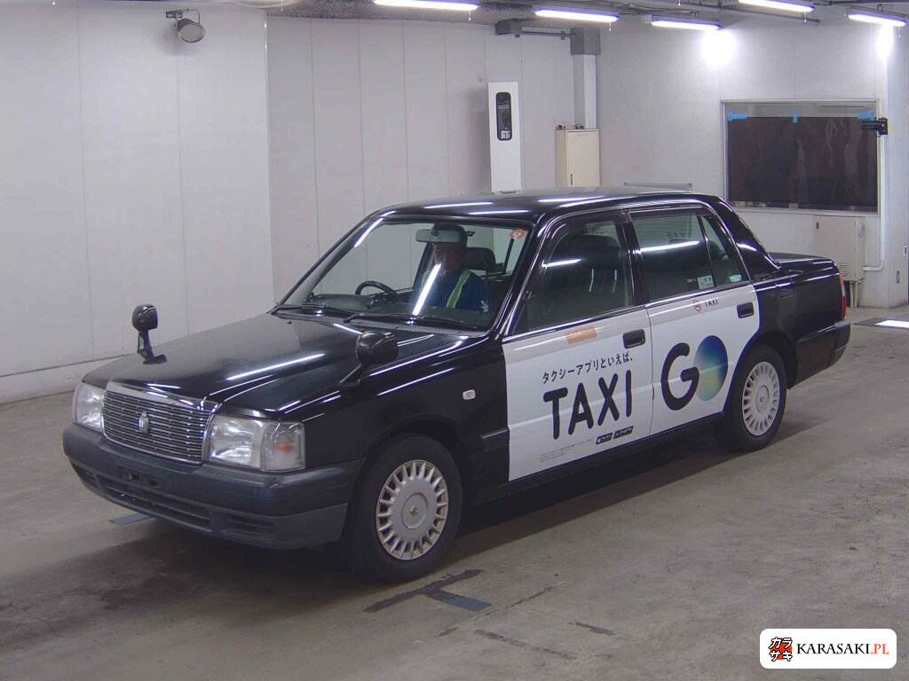 2009 Toyota Crown Comfort 3
