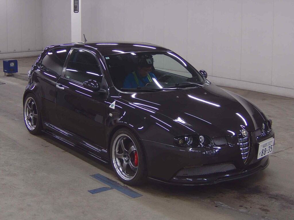 Alfa Romeo Alfa 147 2003 z aukcji japońskiej
