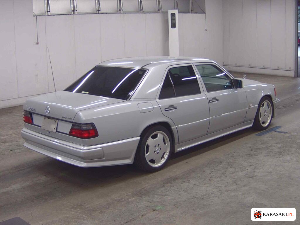 1989 Mercedes-Benz Medium Class 4D 300E 4