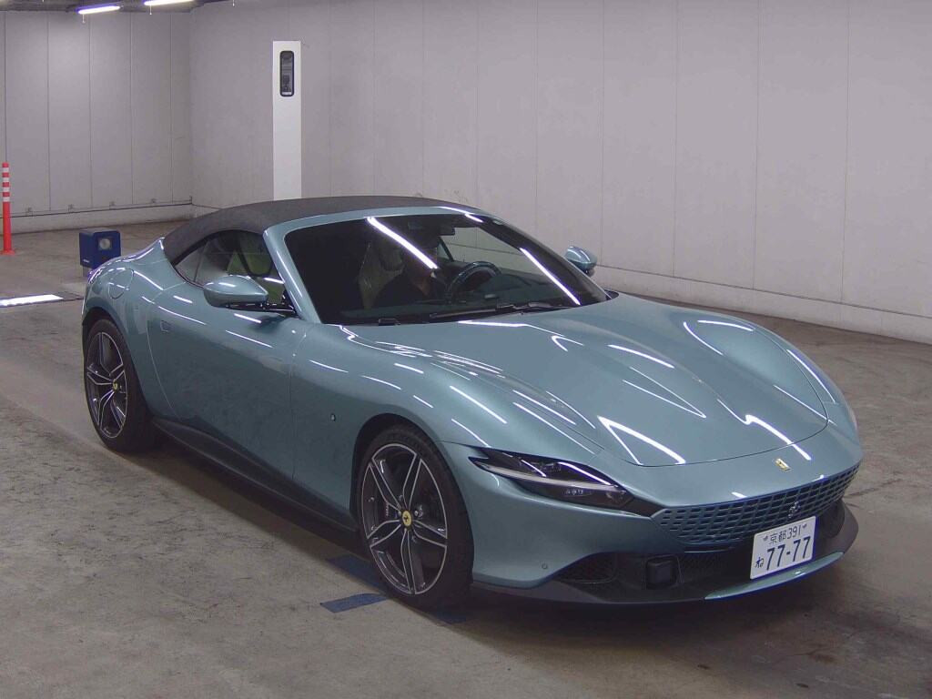 Ferrari Roma 2026 z aukcji japońskiej