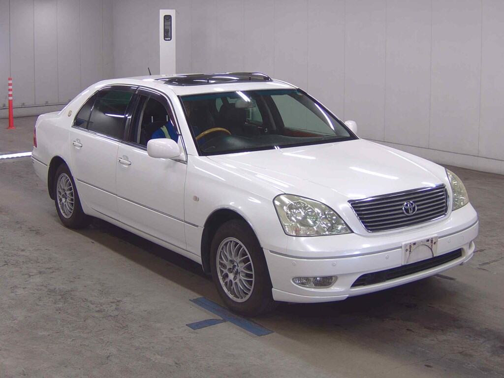 Toyota Celsior 2000 z aukcji japońskiej