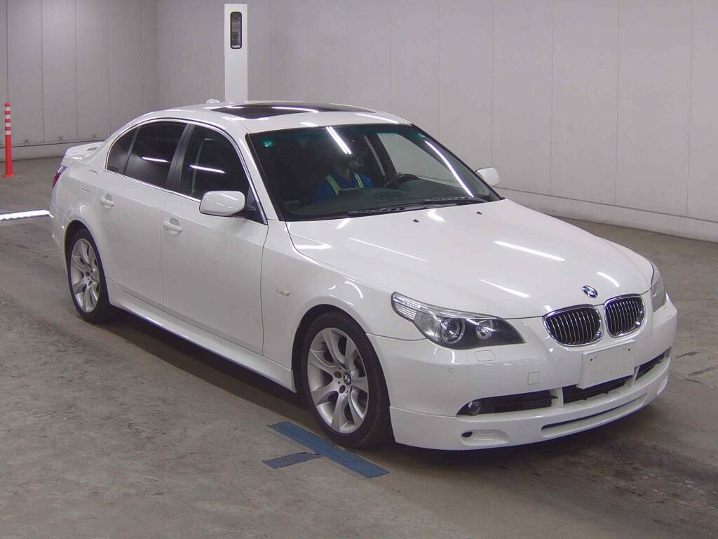 BMW 5 Series 2005 z aukcji japońskiej