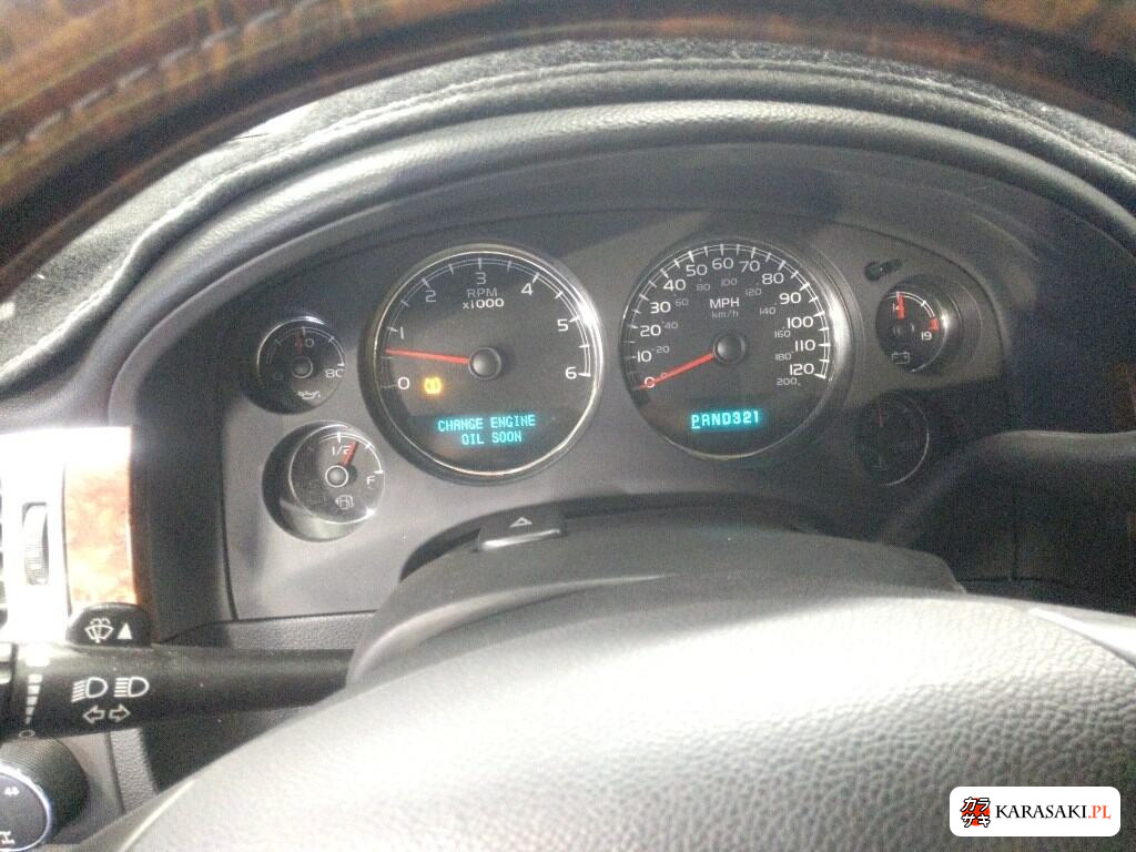 2015 Chevrolet Suburban 4WD LTZ 6