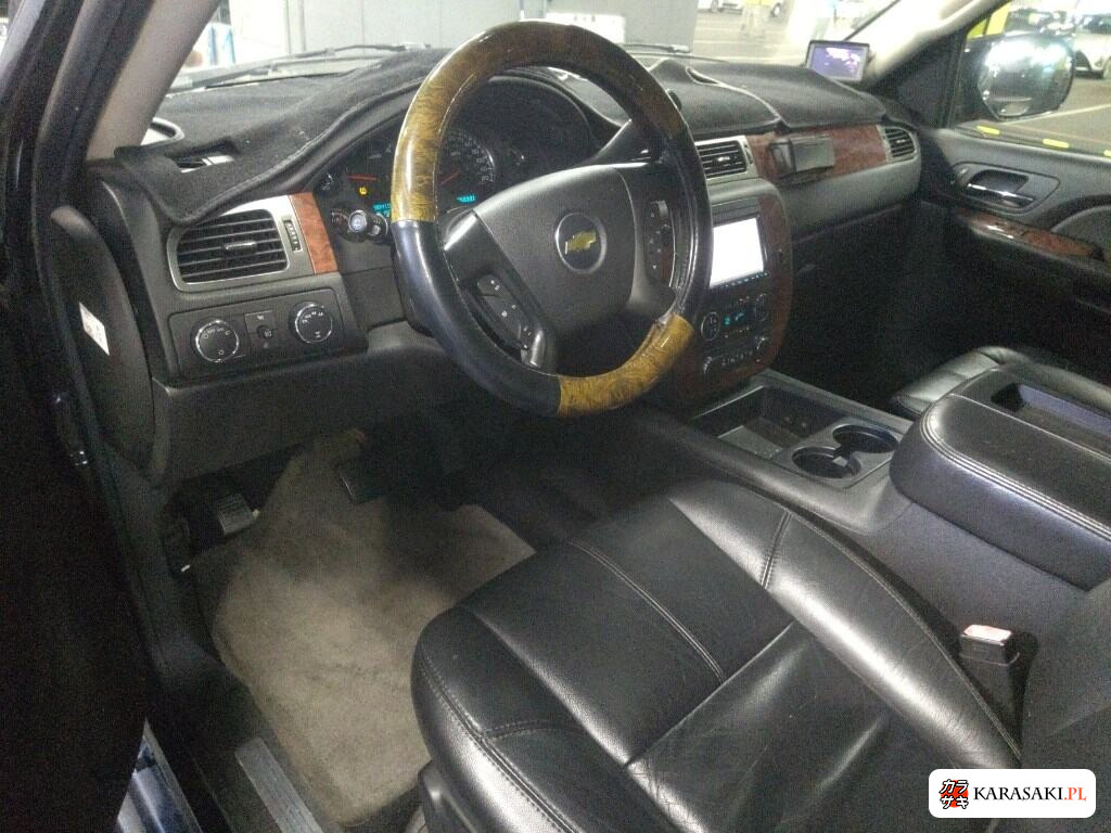 2015 Chevrolet Suburban 4WD LTZ 5