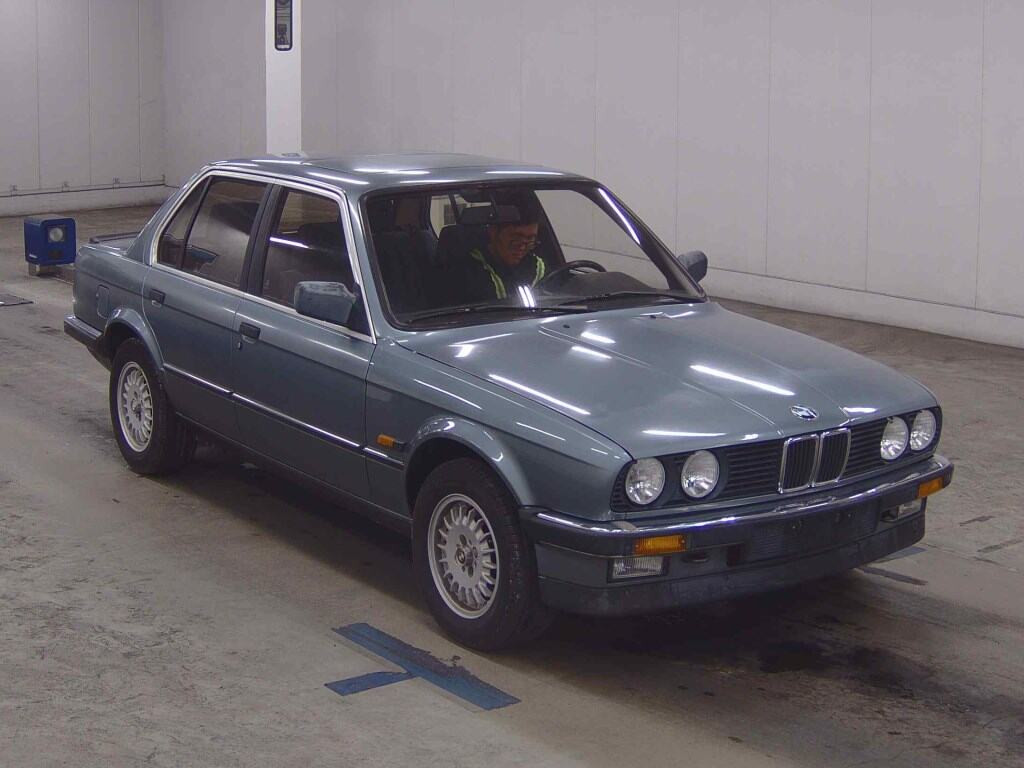 BMW 3 Series 1987 z aukcji japońskiej