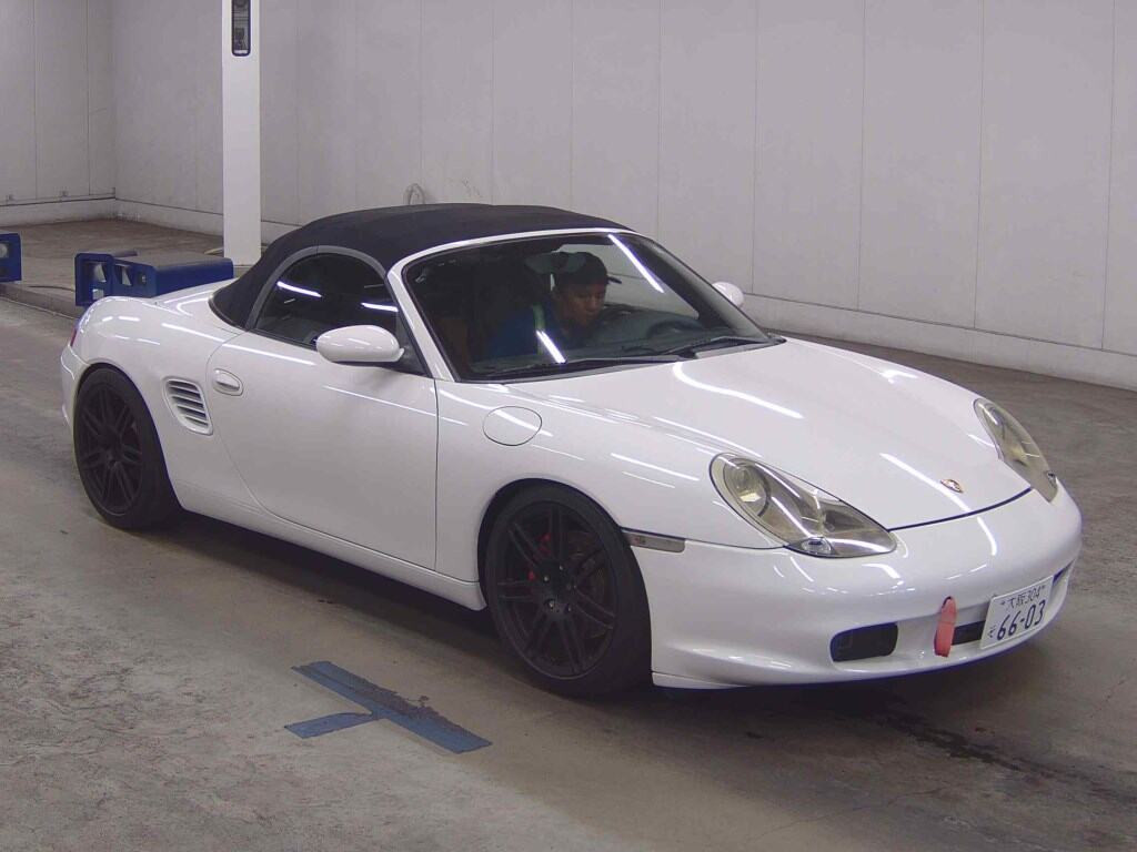 Porsche Boxster 2005 z aukcji japońskiej
