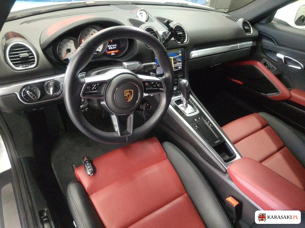 2024 Porsche 718 Cayman 5